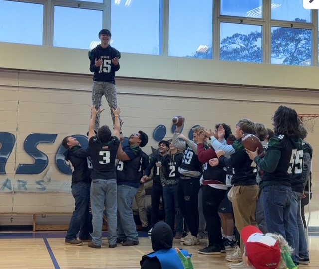 football players stunting