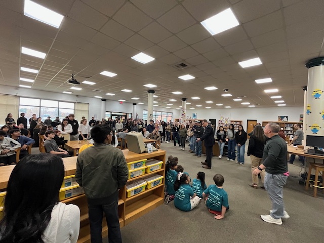 2026 seniors and kinders with Mr. Garrett presenting