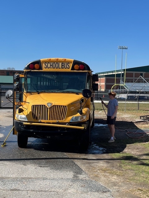 Colton spraying Bus 198