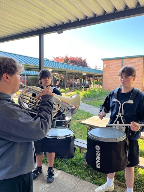 Noah and Eli warming up