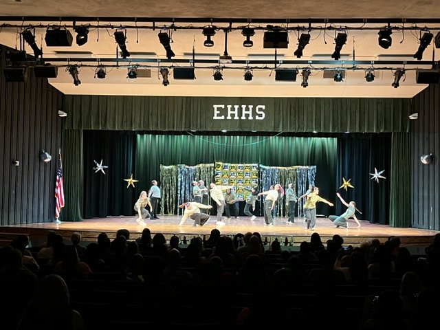 group dance with dancers leaning