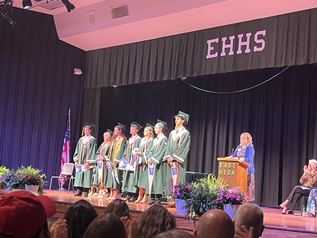 Ms. Stucke with 7 associates recipients