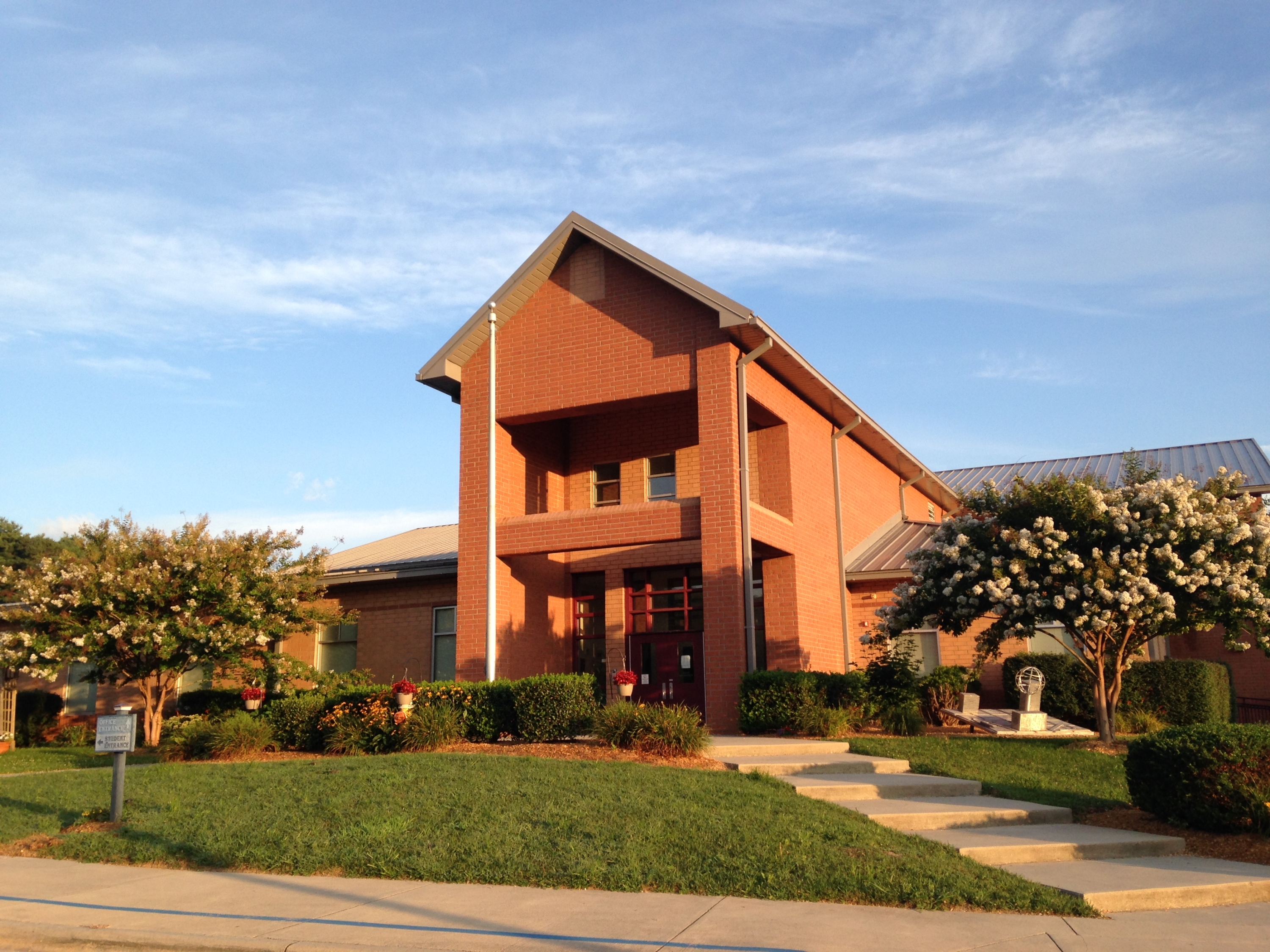 Fletcher Elementary School (Front)